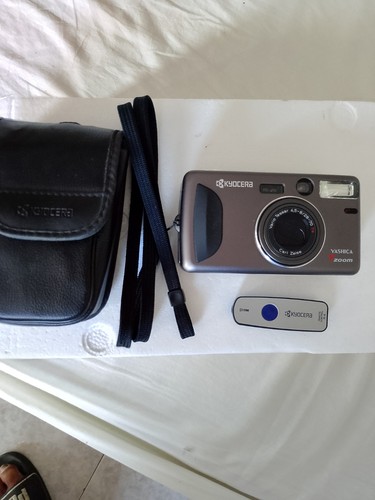 Yashica zoom 35mm point - t,